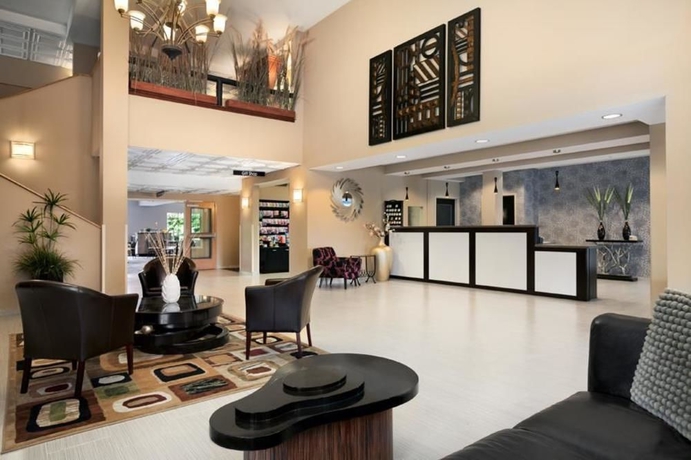 Imagen de los interiores del Hotel Best Western Plus Mountain View Auburn Inn. Foto 12