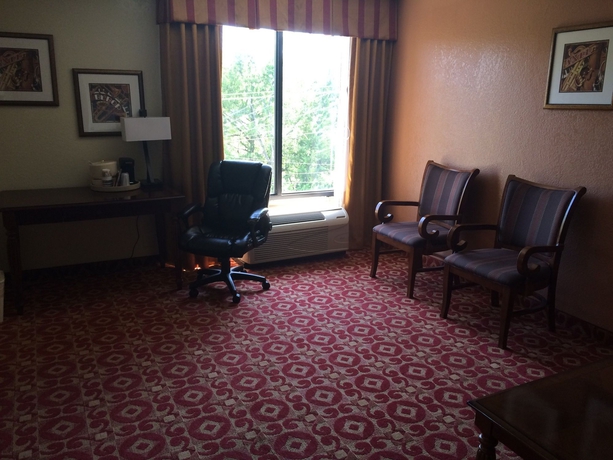 Imagen de la habitación del Hotel Best Western Plus Music Row. Foto 9