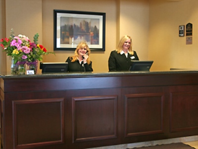 Imagen de los interiores del Hotel Best Western Plus Muskoka Inn. Foto 7