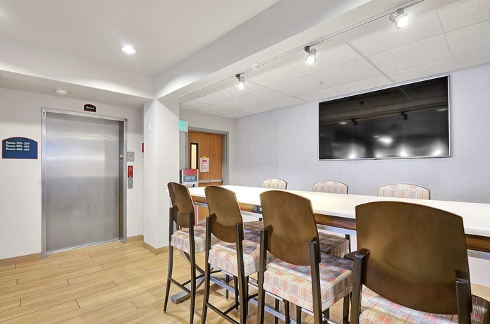 Imagen de los interiores del Hotel Best Western Plus Navigator Inn & Suites. Foto 14