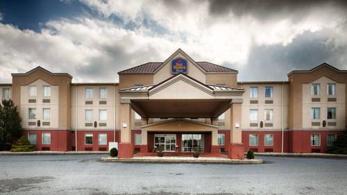 Imagen general del Hotel Best Western Plus New Cumberland Inn and Suites. Foto 1