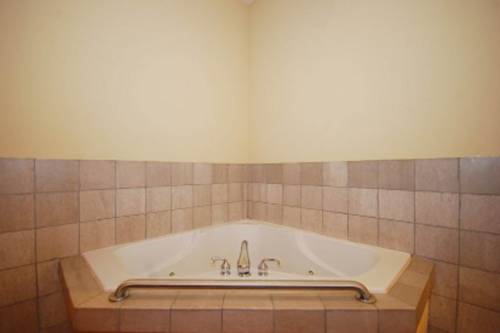 Imagen de la habitación del Hotel Best Western Plus New Cumberland Inn and Suites. Foto 5