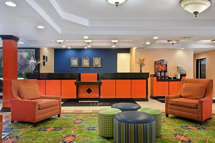 Imagen de los interiores del Hotel Best Western Plus New Englander. Foto 11