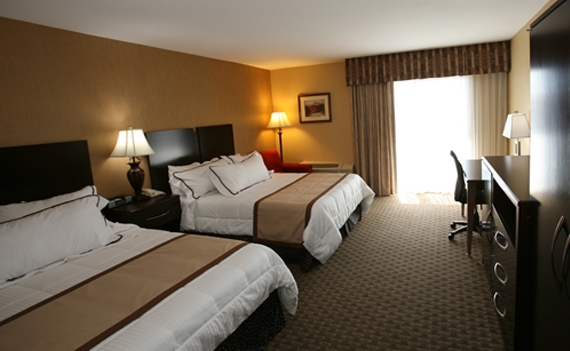 Imagen de la habitación del Hotel Best Western Plus Newport Beach. Foto 2