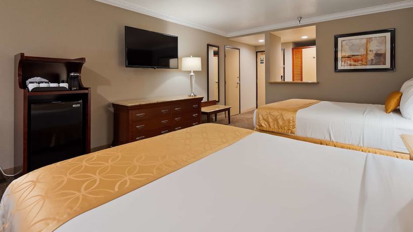 Imagen de la habitación del Hotel Best Western Plus Newport Mesa Inn. Foto 6