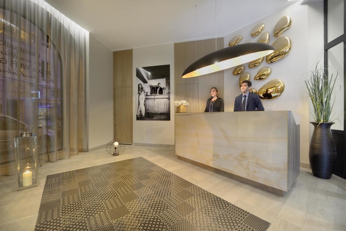 Imagen de los interiores del Hotel Best Western Plus Nice Cosy. Foto 15