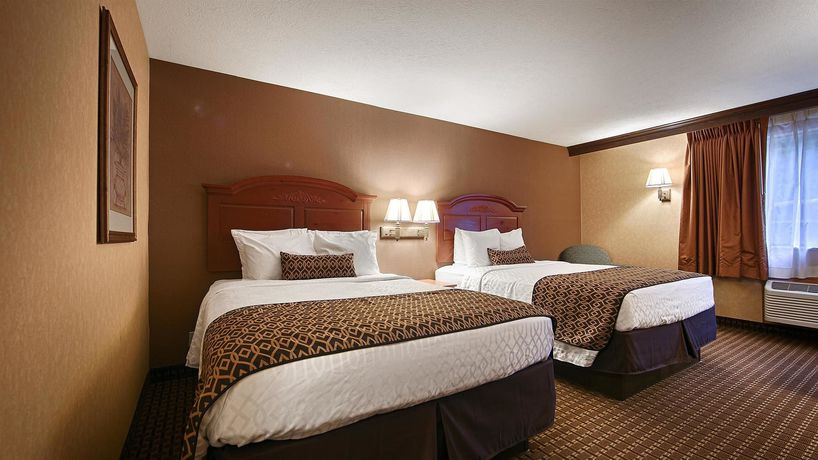 Imagen de la habitación del Hotel Best Western Plus North Canton Inn And Suites. Foto 8