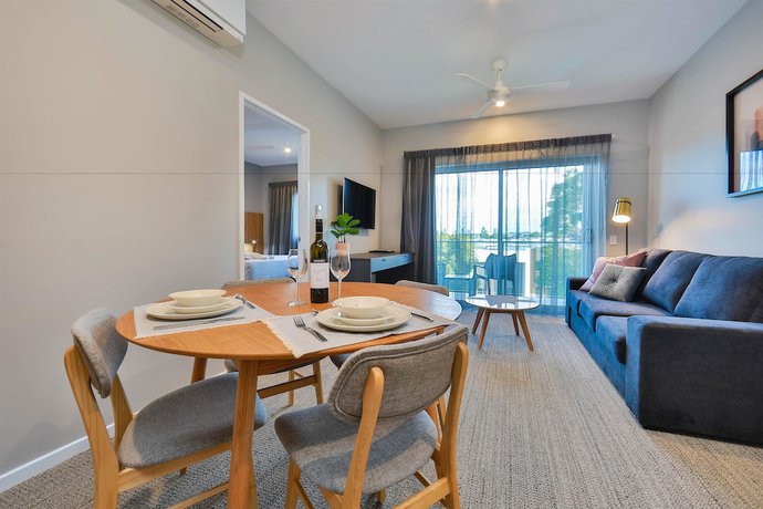 Imagen de la habitación del Hotel Best Western Plus North Lakes Hotel. Foto 8