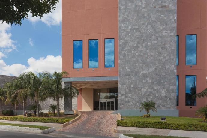 Imagen general del Hotel Best Western Plus Nuevo Laredo Inn & Suites. Foto 1