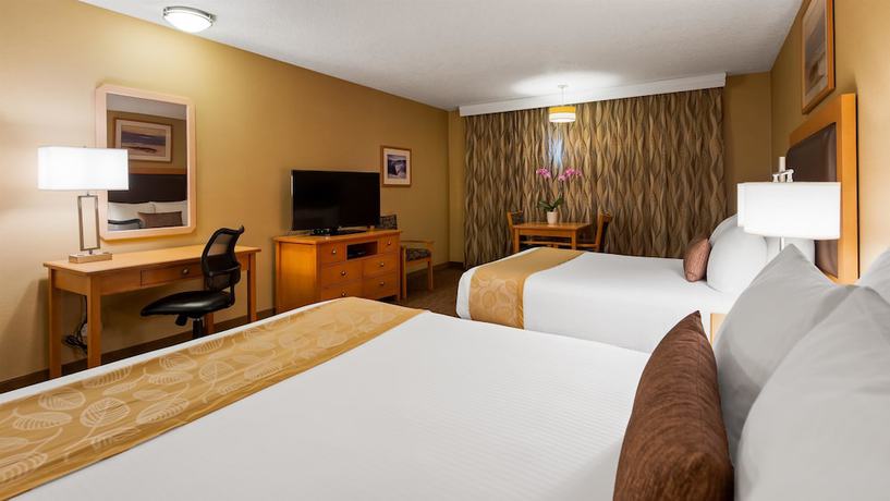 Imagen de la habitación del Hotel Best Western Plus Ocean View Resort. Foto 12