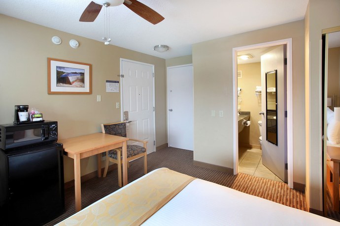 Imagen de la habitación del Hotel Best Western Plus Ocean View Resort. Foto 19