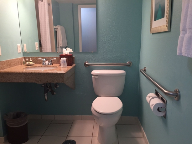 Imagen de la habitación del Hotel Best Western Plus Oceanside Inn. Foto 4