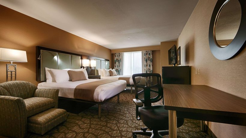 Imagen de la habitación del Hotel Best Western Plus Oceanside Palms. Foto 9