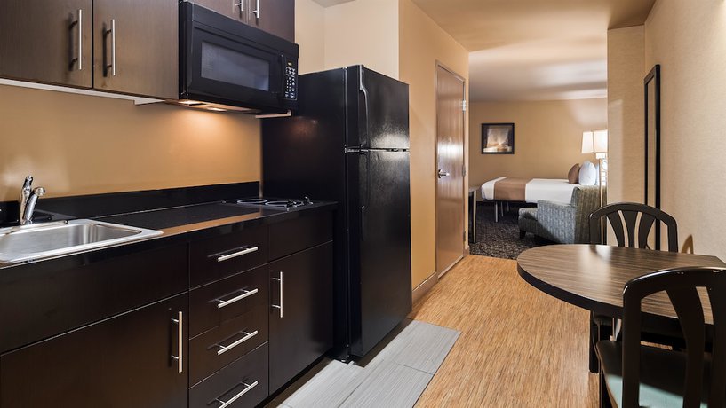 Imagen de la habitación del Hotel Best Western Plus Oceanside Palms. Foto 12