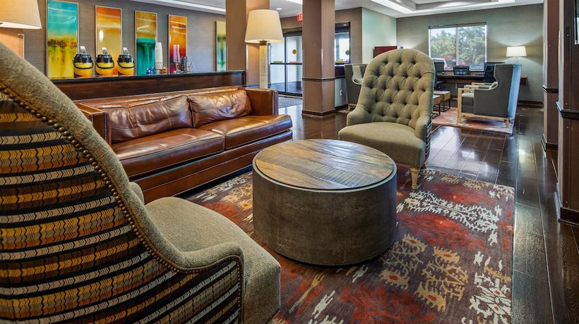 Imagen de los interiores del Hotel Best Western Plus Olathe. Foto 18