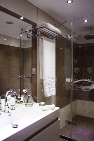 Imagen de la habitación del Hotel Best Western Plus Olives City. Foto 6