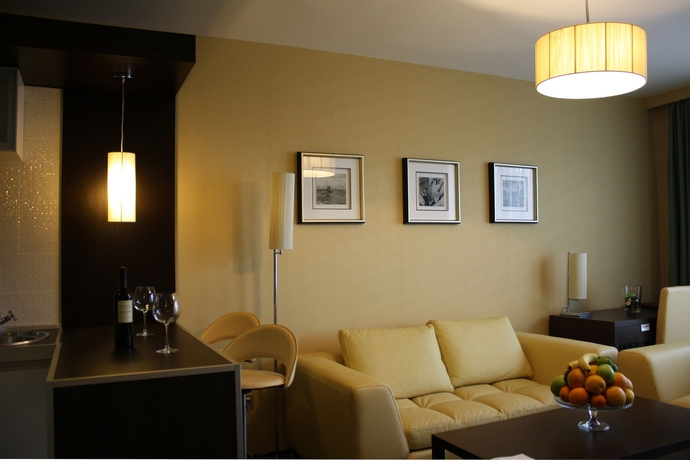 Imagen de los interiores del Hotel Best Western Plus Olives City. Foto 9