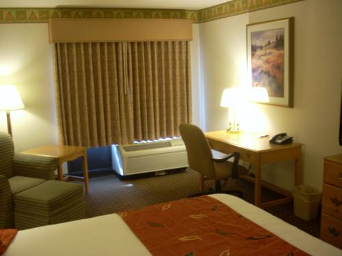 Imagen de la habitación del Hotel Best Western Plus Olympic Inn. Foto 7