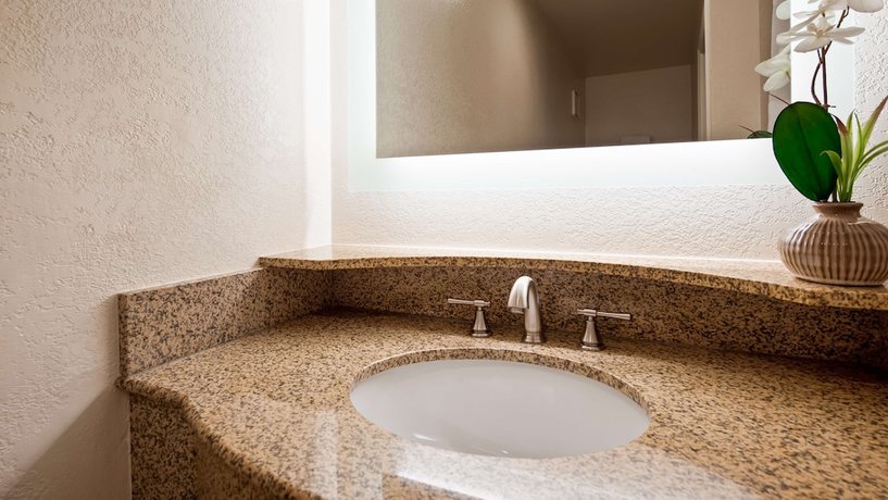 Imagen de la habitación del Hotel Best Western Plus Ontario Airport and Convention Center. Foto 12