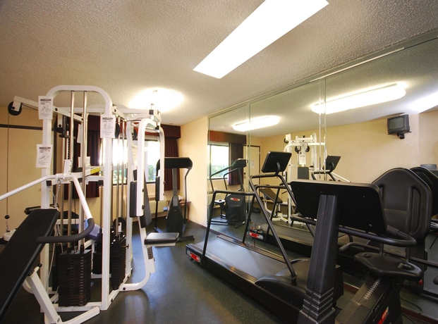 Imagen de los interiores del Hotel Best Western Plus Orange County Airport North. Foto 11