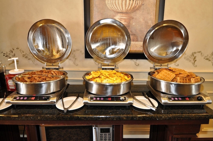 Imagen del bar/restaurante del Hotel Best Western Plus Orillia. Foto 4