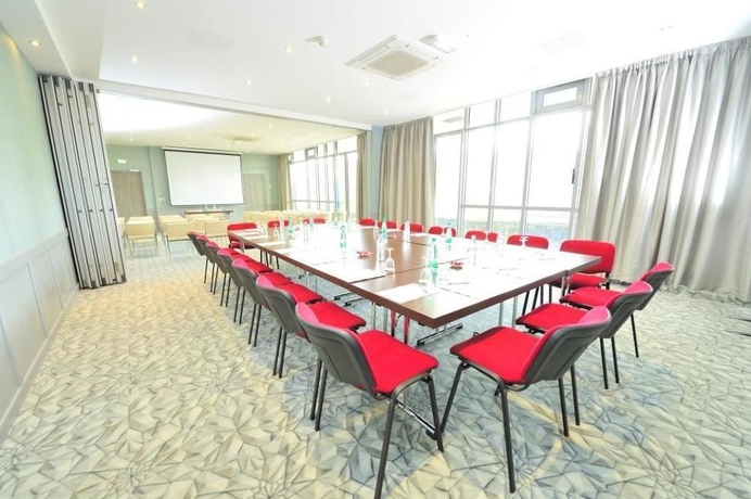 Imagen de los interiores del Hotel Best Western Plus Palais Des Congres. Foto 14