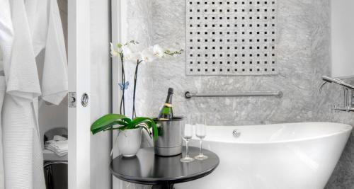 Imagen general del Hotel Best Western Plus Palm Court Hotel. Foto 2