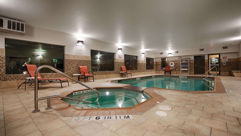 Imagen de la piscina del Hotel Best Western Plus Palo Alto Inn and Suites. Foto 18
