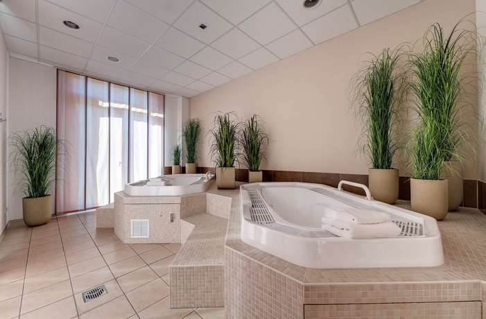 Imagen de los interiores del Hotel Best Western Plus Papenburg. Foto 11