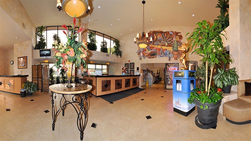 Imagen de los interiores del Hotel Best Western Plus Park Place Inn - Mini Suites. Foto 9