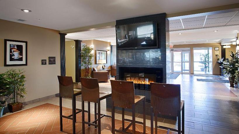 Imagen de los interiores del Hotel Best Western Plus Peace River & Suites. Foto 17