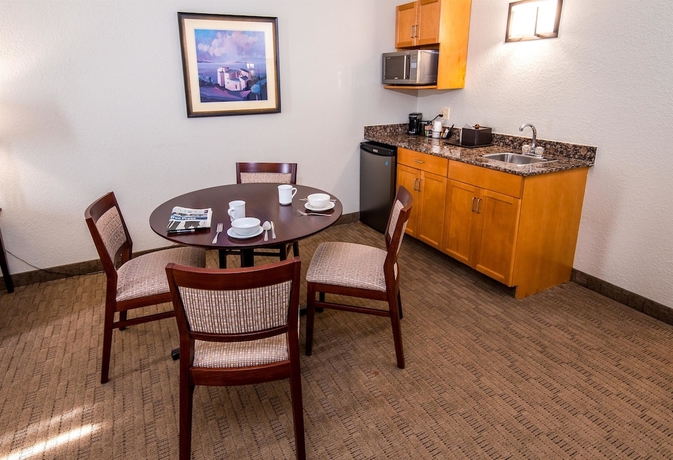 Imagen de la habitación del Hotel Best Western Plus Pembina Inn and Suites. Foto 15