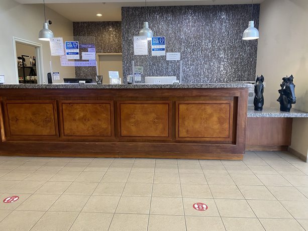 Imagen de los interiores del Hotel Best Western Plus Peppertree Inn At Omak. Foto 18