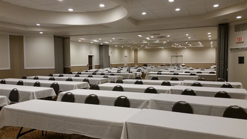 Imagen de los interiores del Hotel Best Western Plus Philadelphia Bensalem. Foto 13