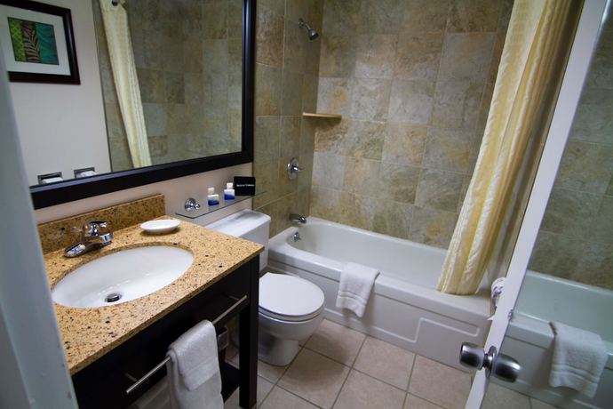 Imagen de la habitación del Hotel Best Western Plus Plattsburgh. Foto 2