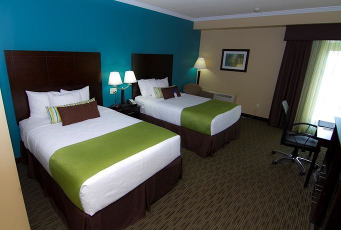Imagen de la habitación del Hotel Best Western Plus Plattsburgh. Foto 4