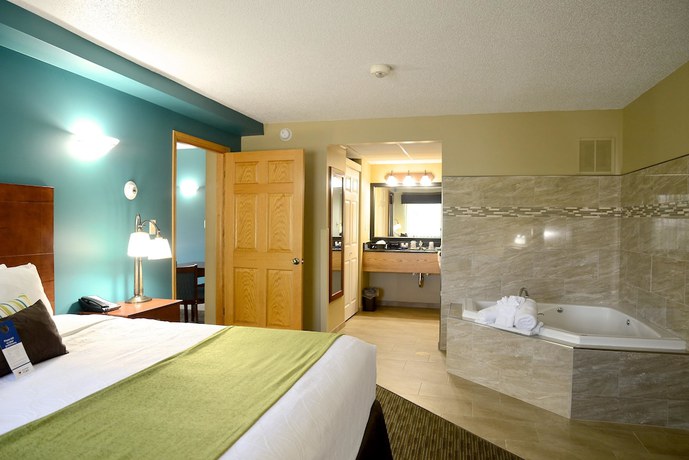Imagen de la habitación del Hotel Best Western Plus Plattsburgh. Foto 10