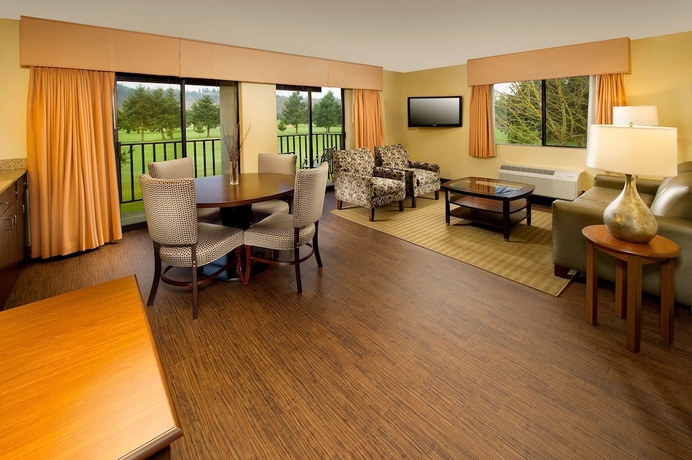 Imagen de la habitación del Hotel Best Western Plus Plaza By The Green. Foto 15