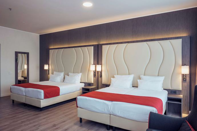 Imagen de la habitación del Hotel Best Western Plus Plaza Den Haag City Center. Foto 8