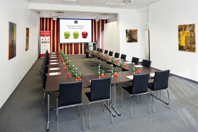 Imagen de los interiores del Hotel Best Western Plus Plaza Graz. Foto 7