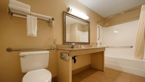 Imagen general del Hotel Best Western Plus Pleasanton Inn. Foto 1