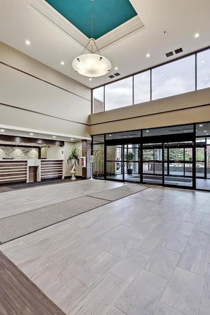 Imagen de los interiores del Hotel Best Western Plus Port O'call. Foto 9