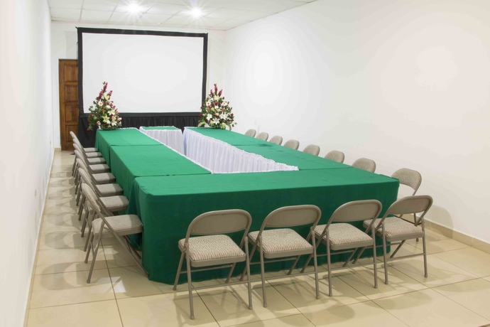 Imagen de los interiores del Hotel Best Western Plus Posada De Don Vasco. Foto 11