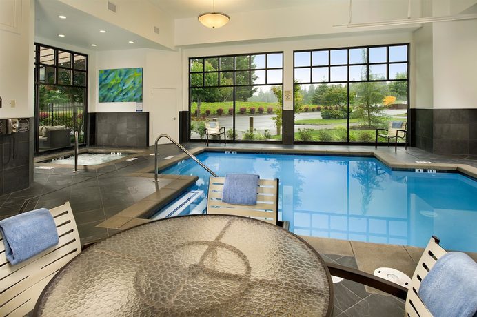 Imagen de la piscina del Hotel Best Western Plus Puyallup. Foto 20