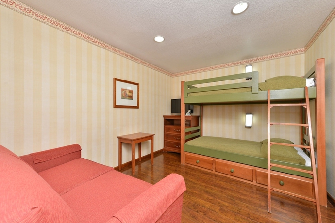 Imagen de la habitación del Hotel Best Western Plus Raffles Inn and Suites. Foto 12