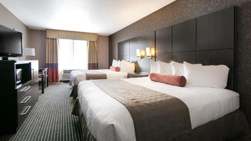 Imagen de la habitación del Hotel Best Western Plus Rama Inn & Suites. Foto 9