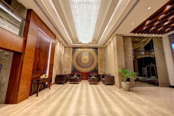 Imagen de los interiores del Hotel Best Western Plus Revanta. Foto 16