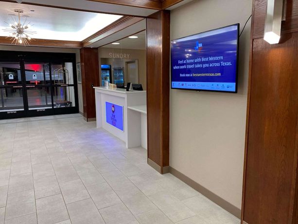 Imagen de los interiores del Hotel Best Western Plus Riata. Foto 20