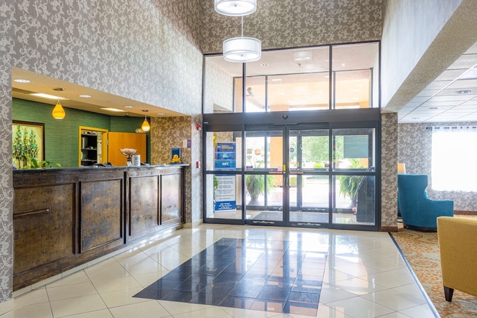 Imagen de los interiores del Hotel Best Western Plus Richmond Hill Inn. Foto 17