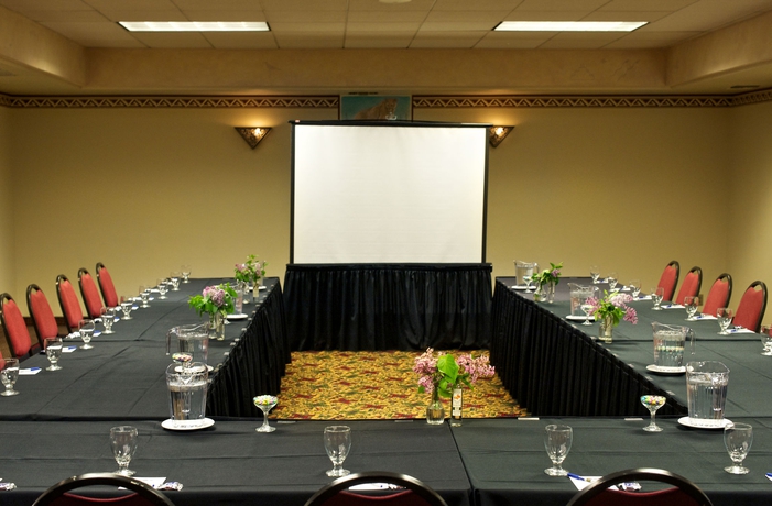 Imagen de los interiores del Hotel Best Western Plus Rio Grande Inn. Foto 13